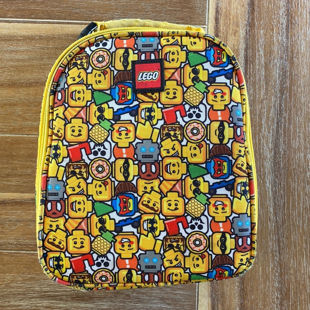 LEGO mini fig lunch box